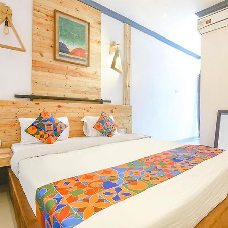 Fabexpress Neo Calangute Beach Resort Екстер'єр фото