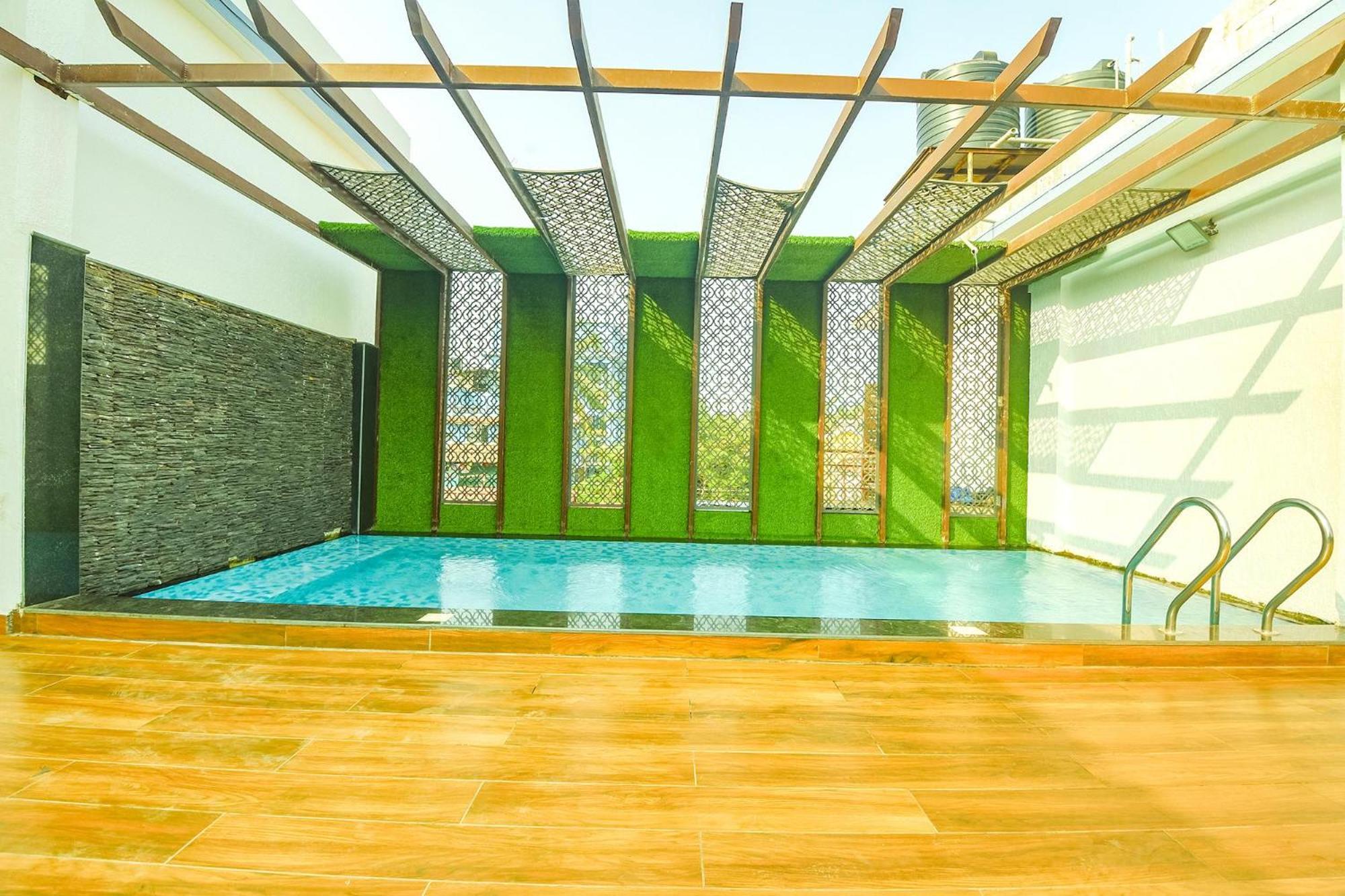 Fabexpress Neo Calangute Beach Resort Екстер'єр фото